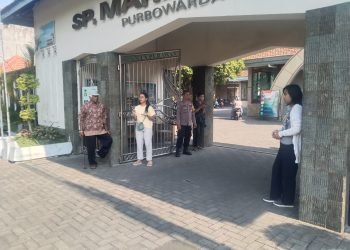 Jamin Kenyamanan Umat Nasrani Beribadah, Bhabinkamtibmas Maksimalkan Pengamanan Gereja