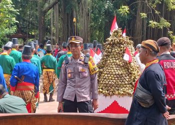 Polresta Surakarta Lakukan Pengamanan Tradisi Grebeg Syawalan di Solo Safari