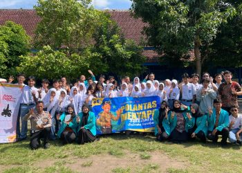 Polresta Surakarta Dukung Kampanye Keselamatan Berkendara “Aman Dalan” di SMAN 4 Surakarta