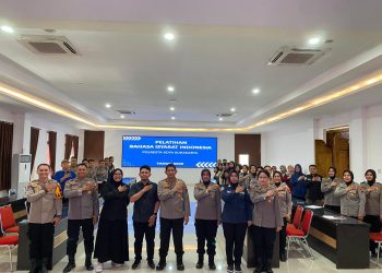 Dukung Pelayanan Ramah Disabilitas, Polresta Surakarta Adakan Pelatihan Bahasa Isyarat